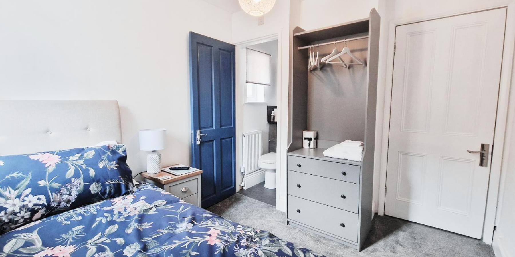 Single In Modern House Near *