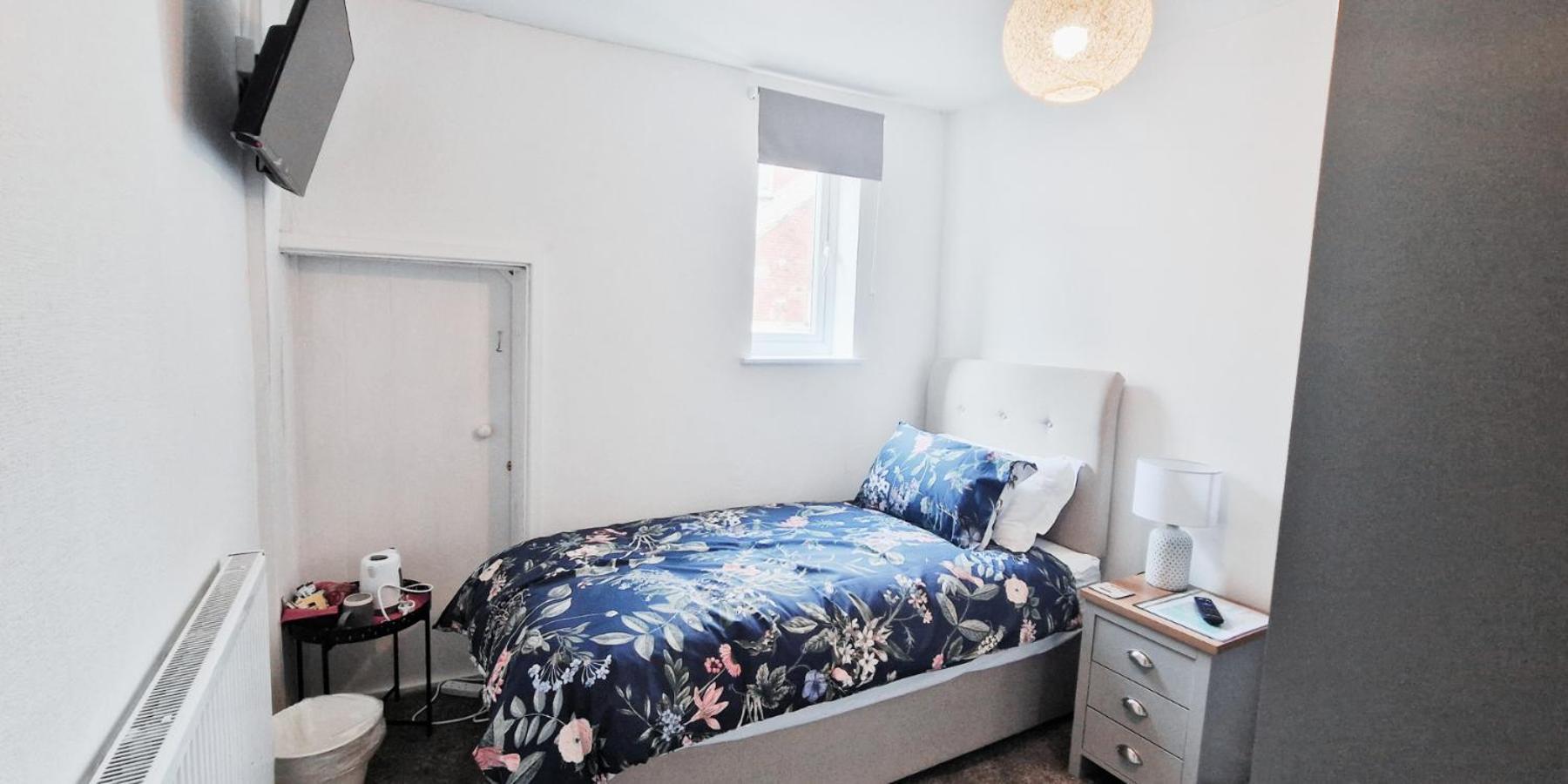 Apartamento Single In Modern House Near